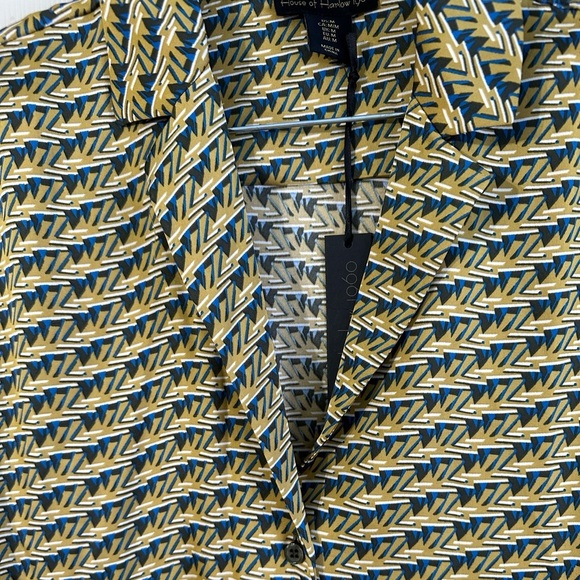 House of Harlow satin printed top m - Picture 4 of 10